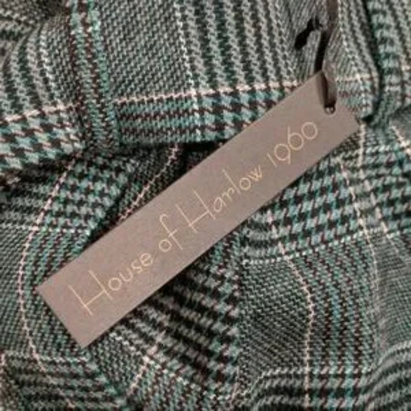 House of Harlow 1960 Plaid Shorts – Size S, NWT - Picture 5 of 10